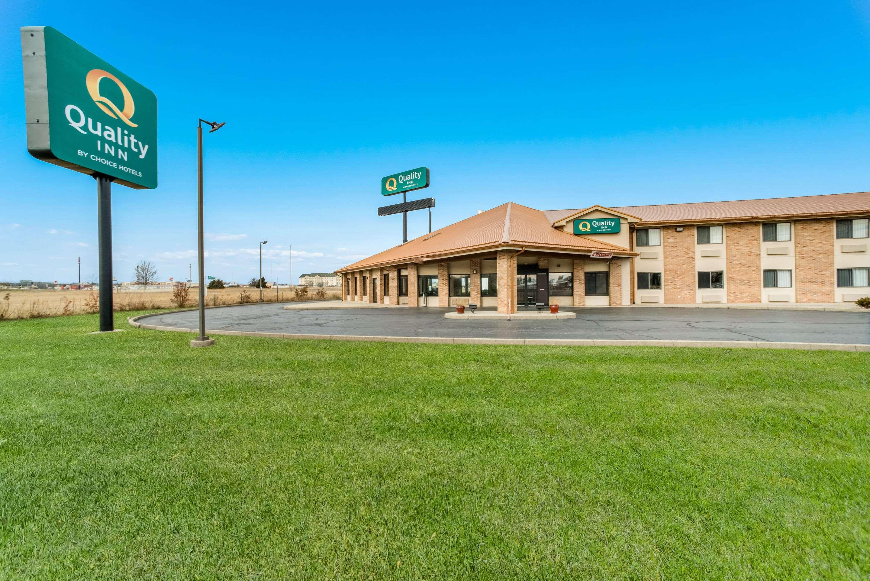 Quality Inn Effingham Exterior photo